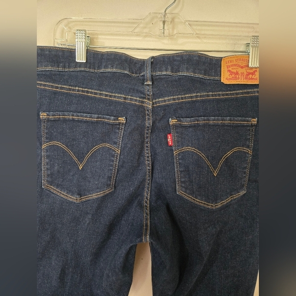 Levi's Women's Classic Mid Rise Studded Skinny Jeans Size 14 - Picture 7 of 9